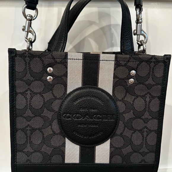 Coach Monochrome Signature Tote - Picture 1 of 7